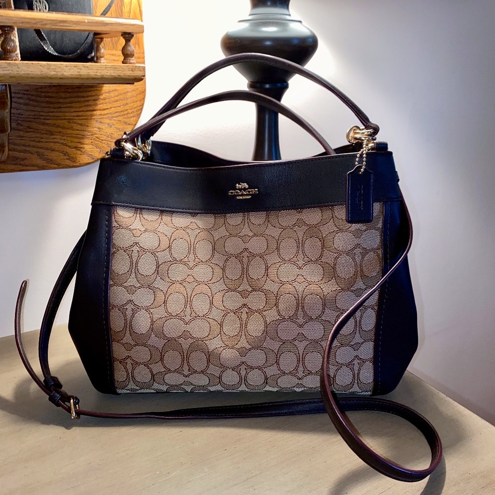 COACH Outline Signature Small Lexy Shoulder bag purse 29548 EUC